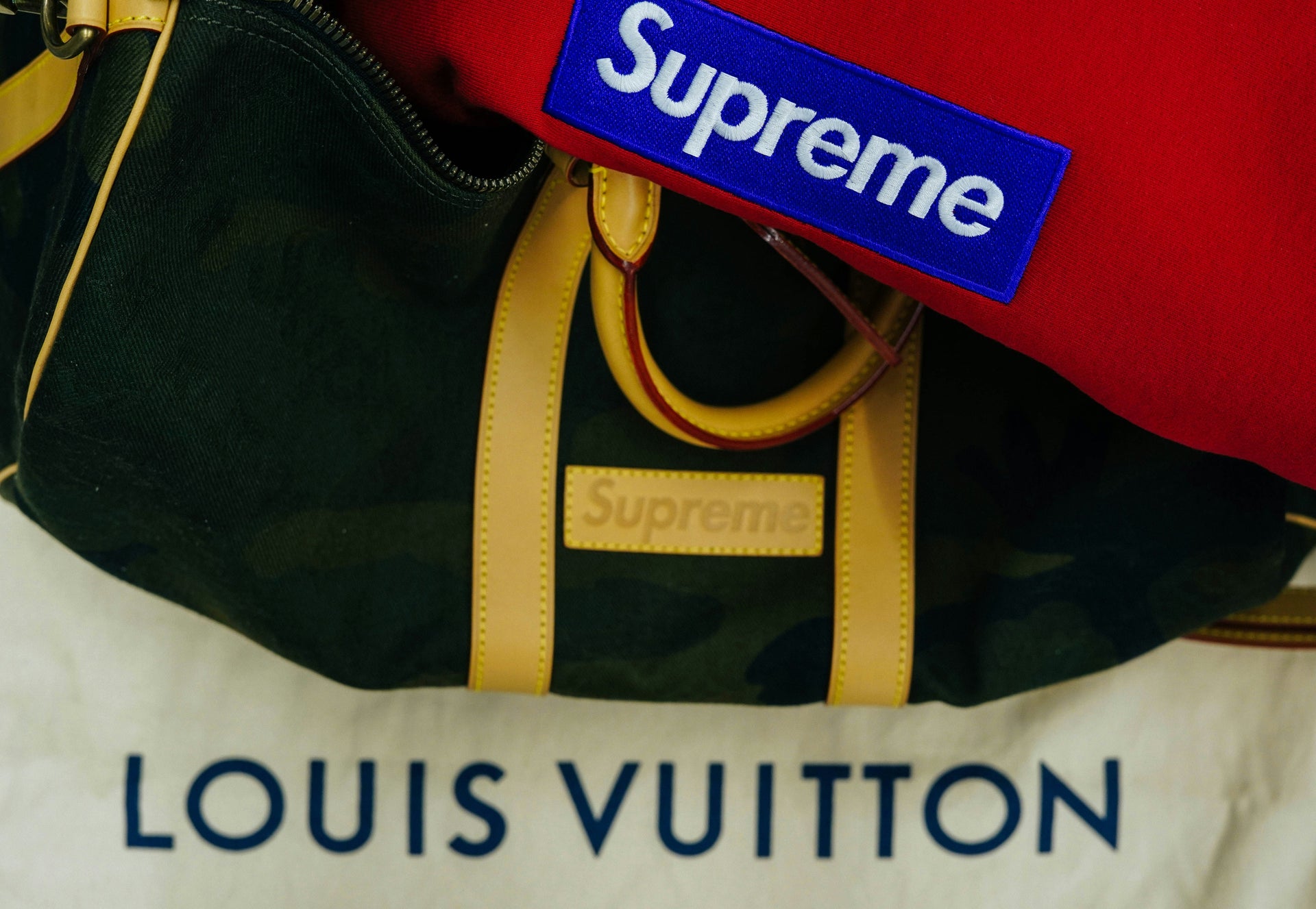 New Supreme, Louis Vuitton sneaker arrivals from leading brands including Nike, Jordan, adidas, and New Balance—highlighting fresh colorways, trending silhouettes, and limited-edition releases.