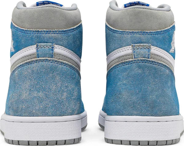 Air Jordan 1 Retro High OG 'Hyper Royal' Sneakers for Men - Genuineauthenticbrand  
