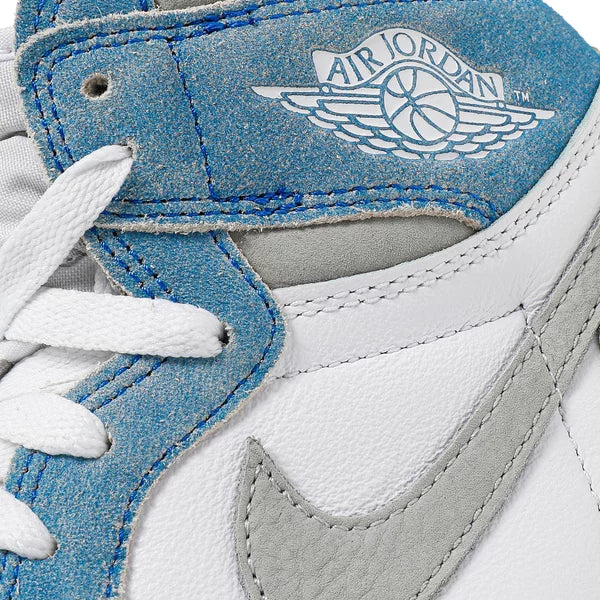 Air Jordan 1 Retro High OG 'Hyper Royal' Sneakers for Men - Genuineauthenticbrand  