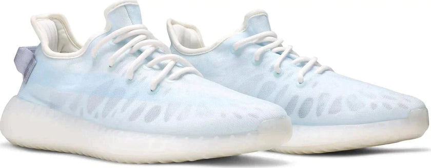 adidas Yeezy Boost 350 V2 