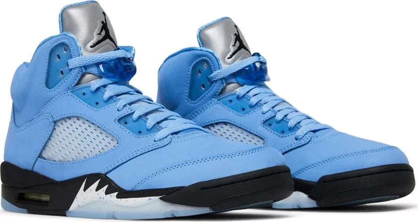 Air Jordan 5 Retro SE 'UNC' Sneakers for Men - Genuineauthenticbrand