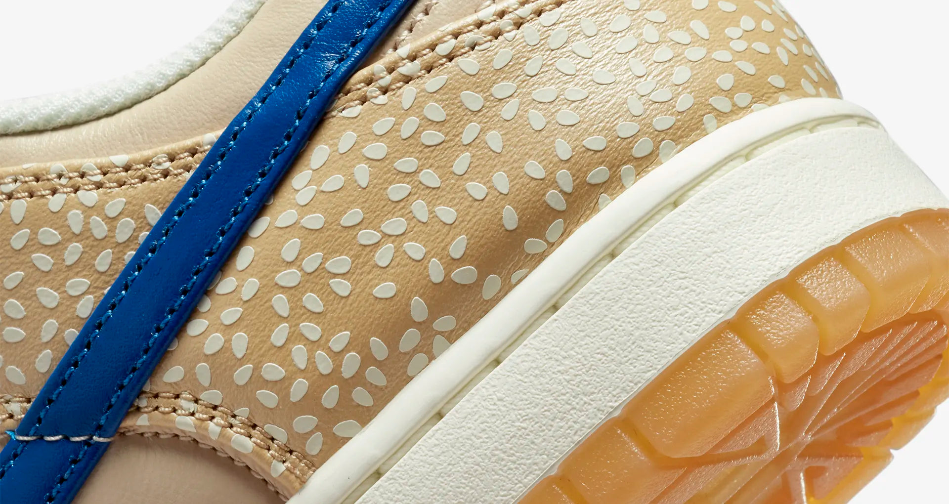 Dunk Low Montreal Bagel 'La Belle Province' Sneakers for Men - Genuineauthenticbrand