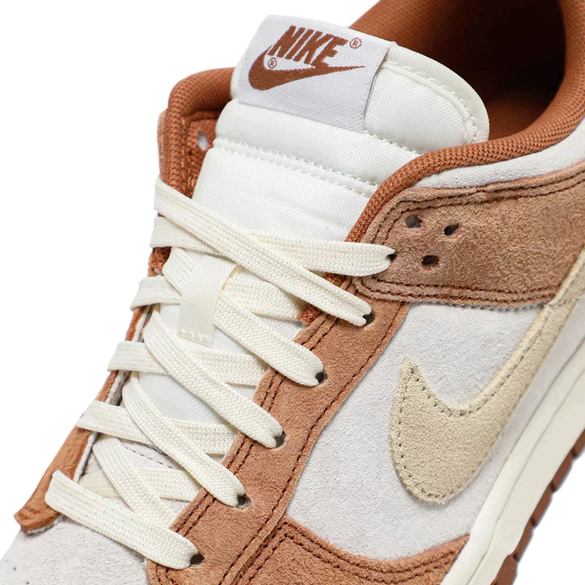 Nike Dunk SB Medium Curry (2021) Sneakers for Men - Genuineauthenticbrand