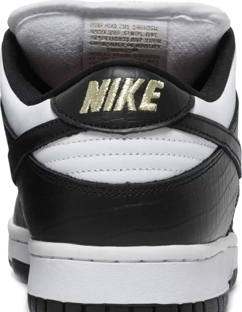 Nike SB Dunk Low Supreme Stars SB QS 'Black' (2021) Sneakers - Genuineauthenticbrand